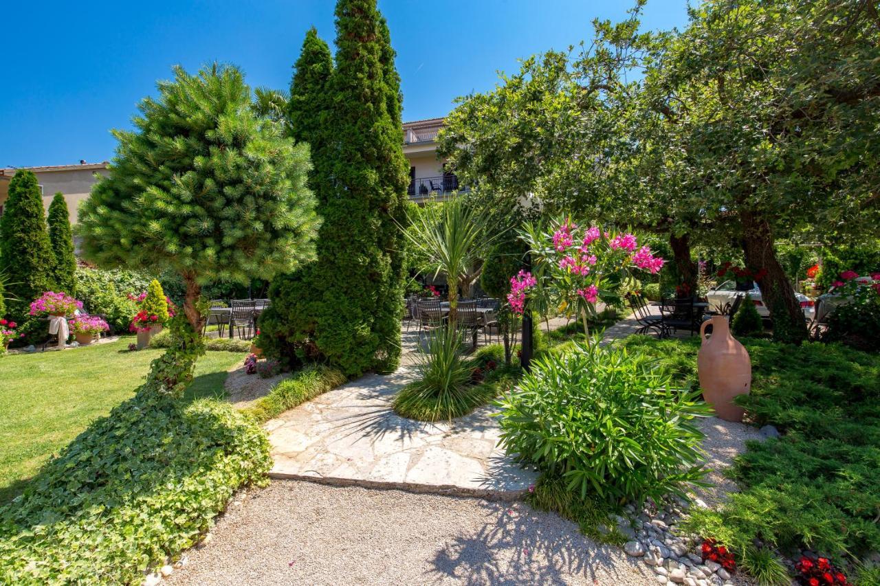B&B Marijana Malinska Exterior photo